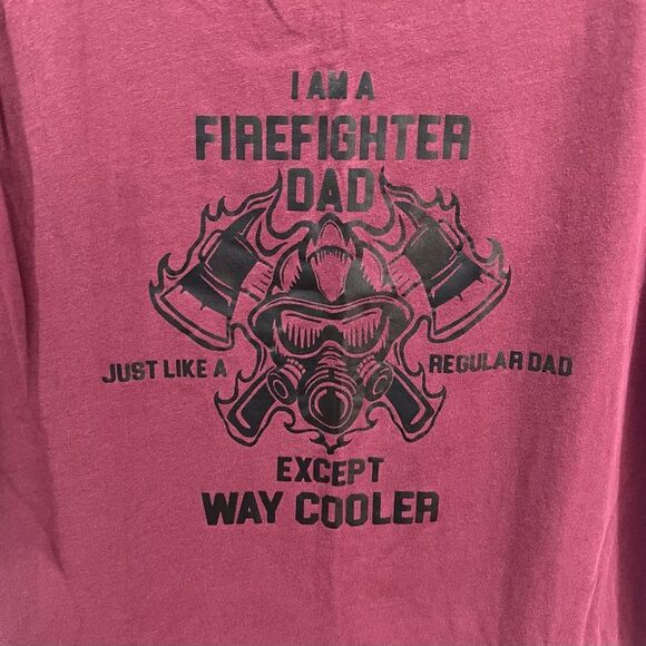 Firefighter dad burgundy and black tshirt size large - Picture 1 of 4